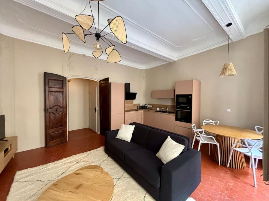 Appartamento Splendide T2 Au Coeur D'Aix Et Du Cours Mirabeau Aix-en-Provence Esterno foto